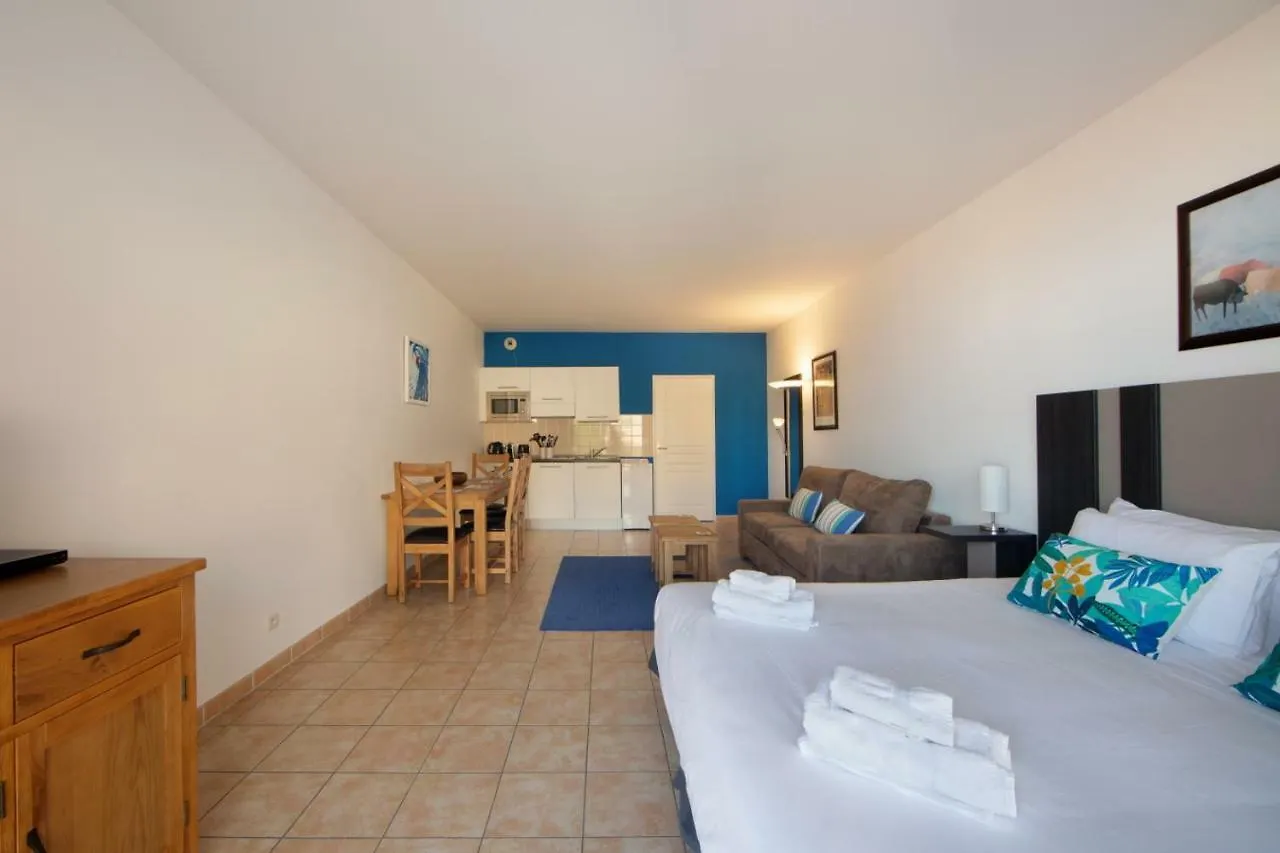 Monaco, Sea View, Bright Studio Beausoleil 0*,  France