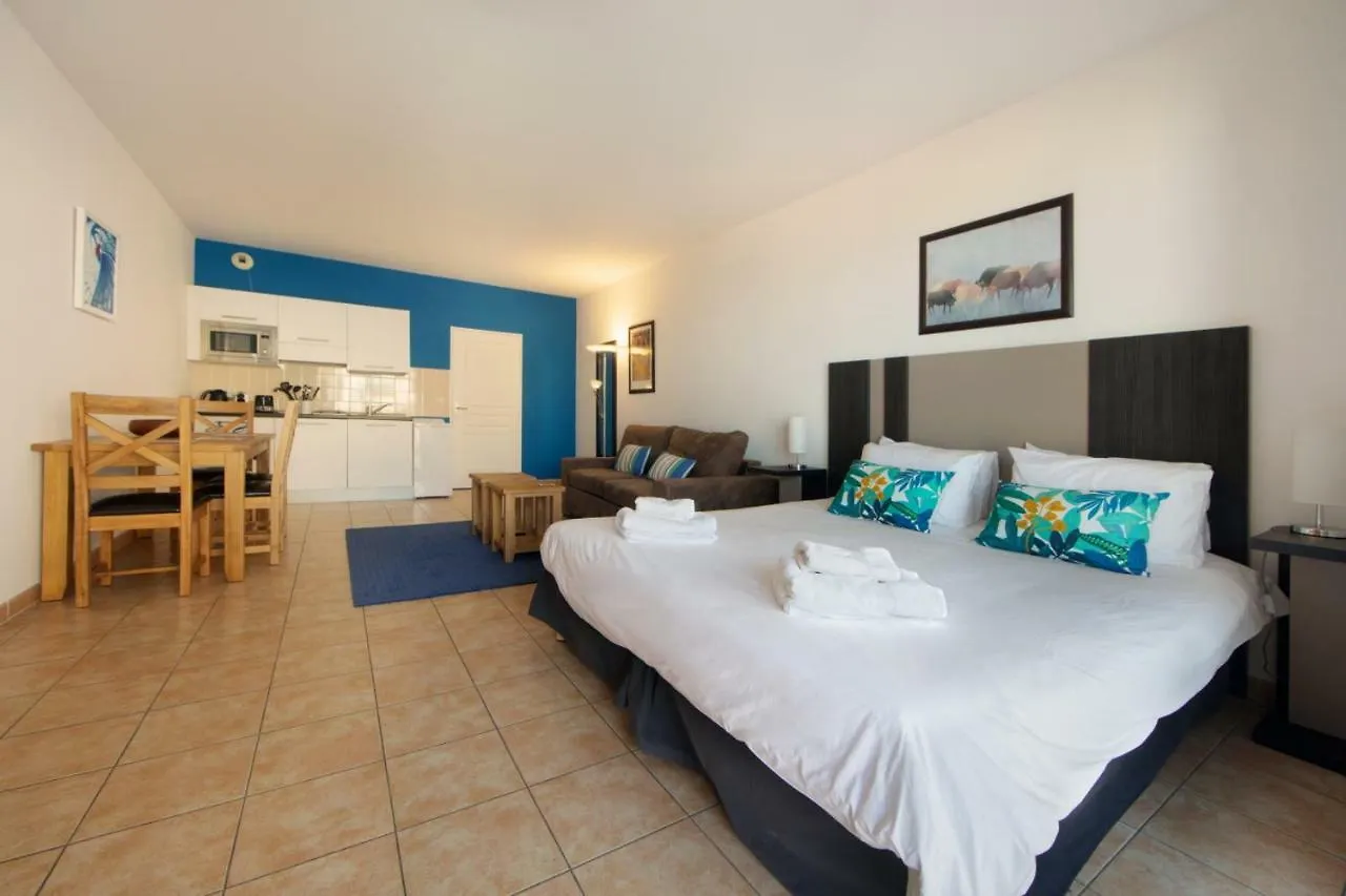 Monaco, Sea View, Bright Studio Beausoleil Apartment
